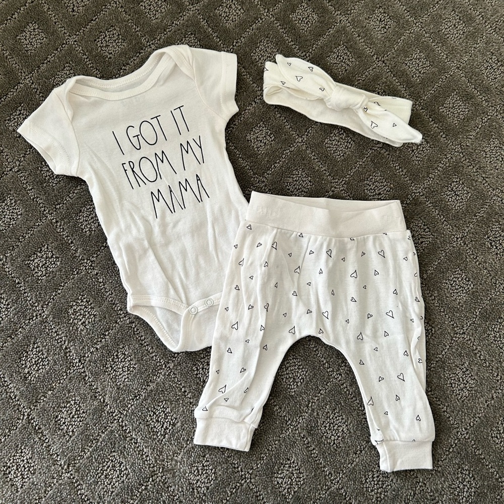 Baby Girl Rae Dunn I Got It From My Mama logo Outfit & Headband Set  Size 0-3